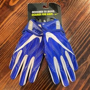 Nike Superbad 4 padded skills glove with magnigrip